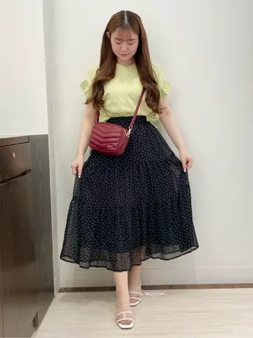 Feroux スタッフ コーディネート画像