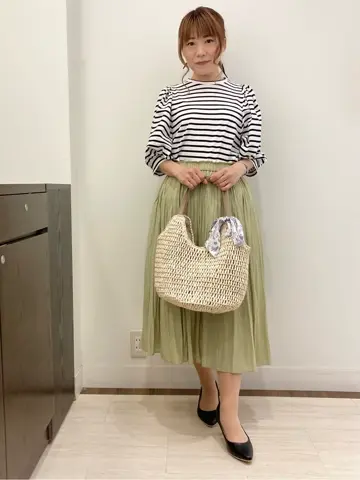 Feroux スタッフ コーディネート画像