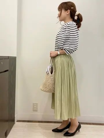 Feroux スタッフ コーディネート画像