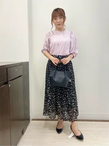 Feroux スタッフ コーディネート画像