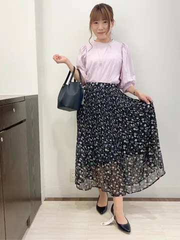 Feroux スタッフ コーディネート画像