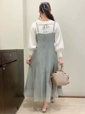 Feroux スタッフ コーディネート画像