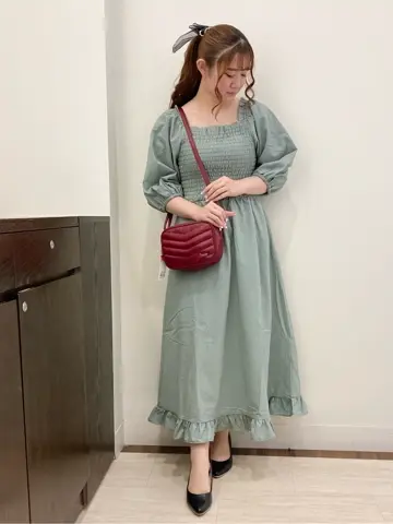 Feroux スタッフ コーディネート画像