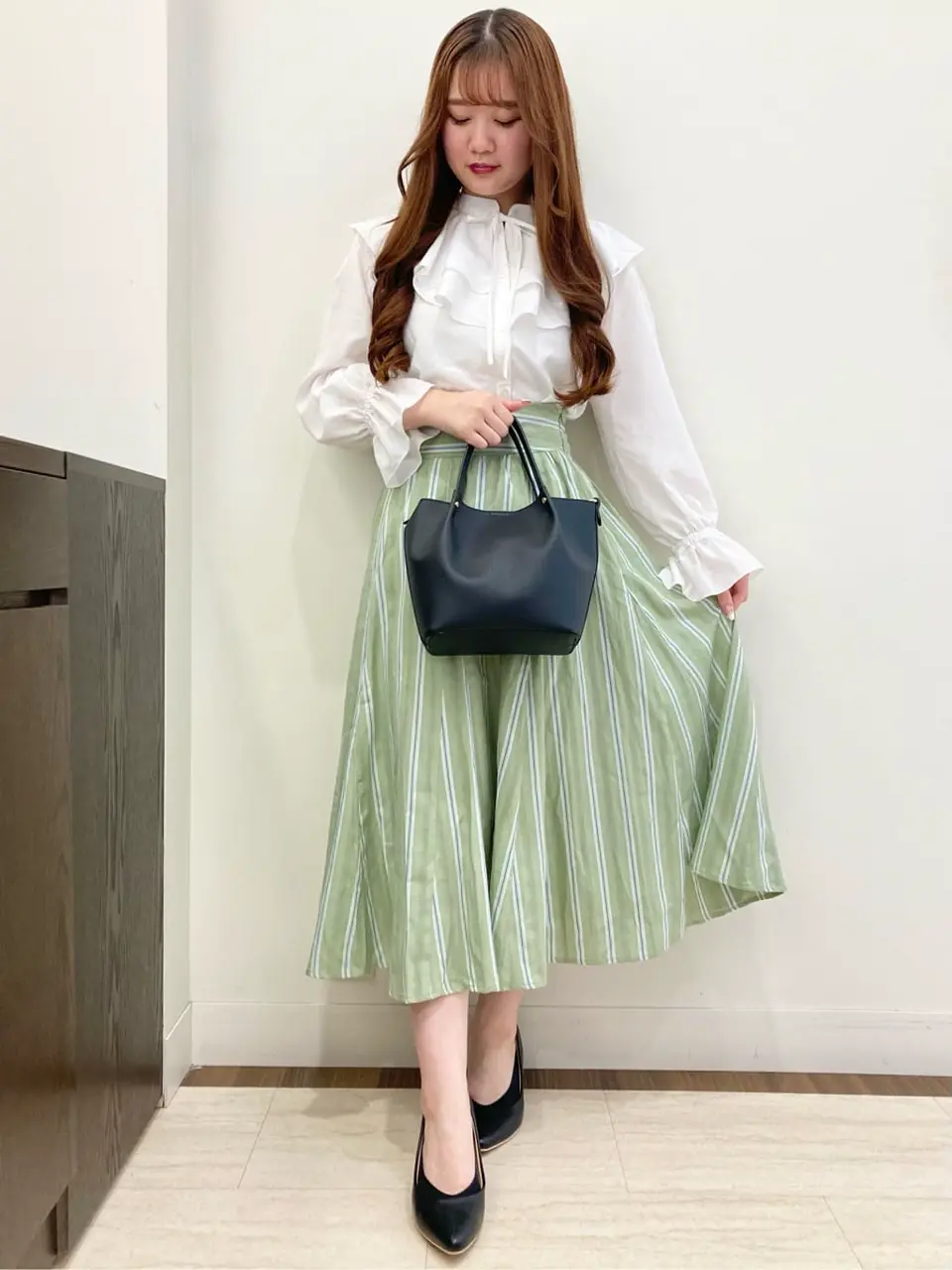 Feroux スタッフ コーディネート画像