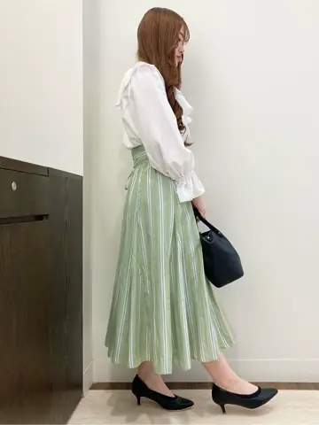 Feroux スタッフ コーディネート画像