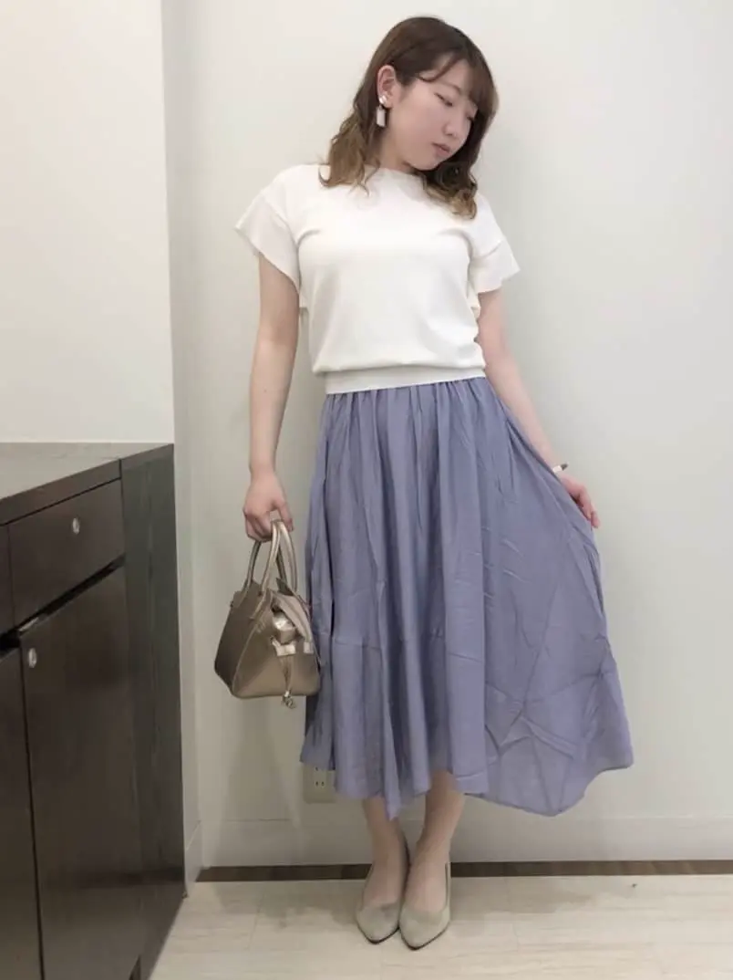 Feroux スタッフ コーディネート画像