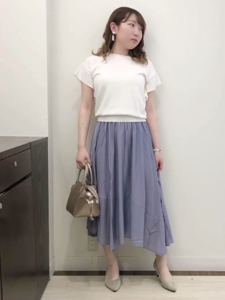 Feroux スタッフ コーディネート画像