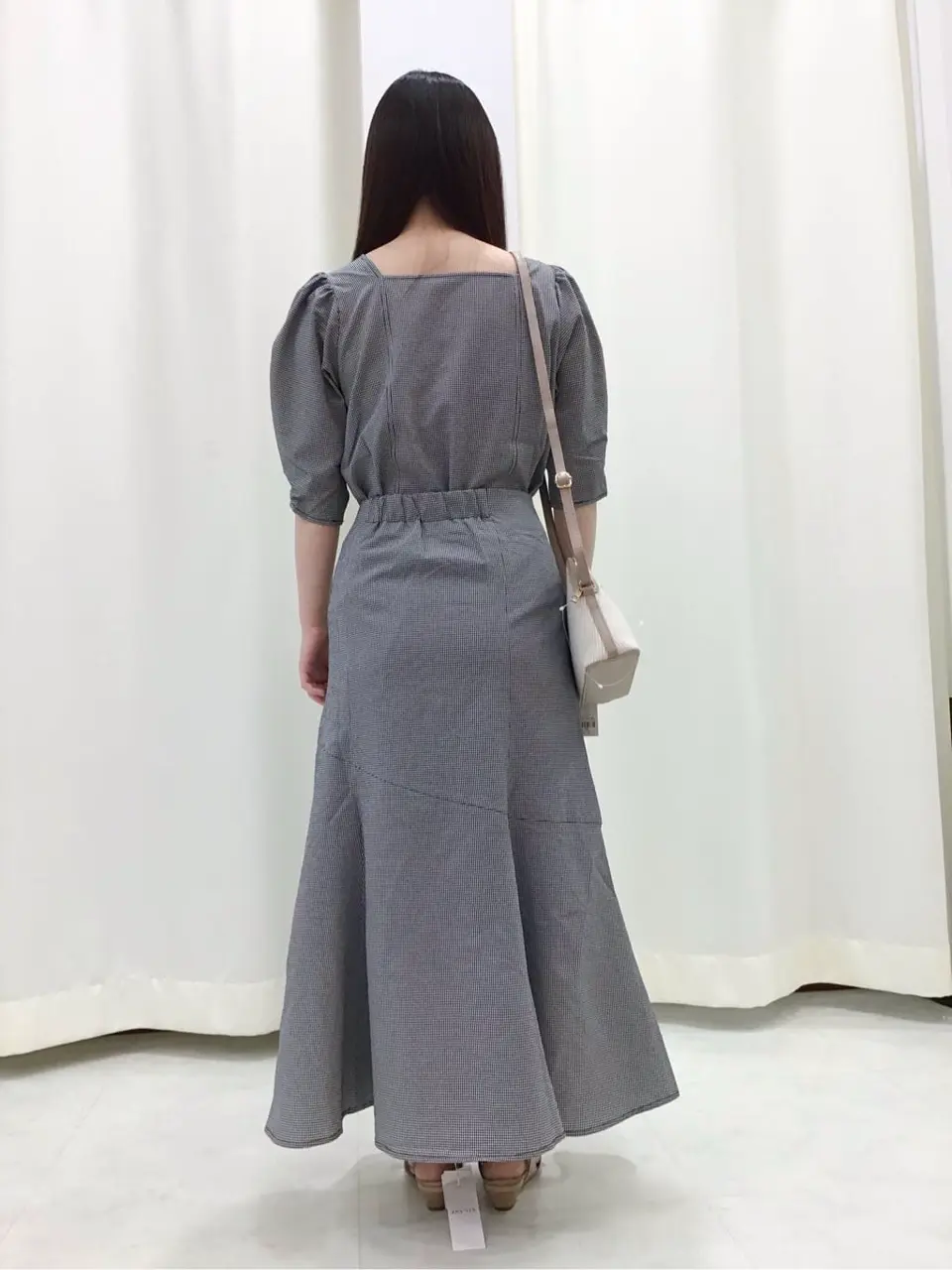 Feroux スタッフ コーディネート画像