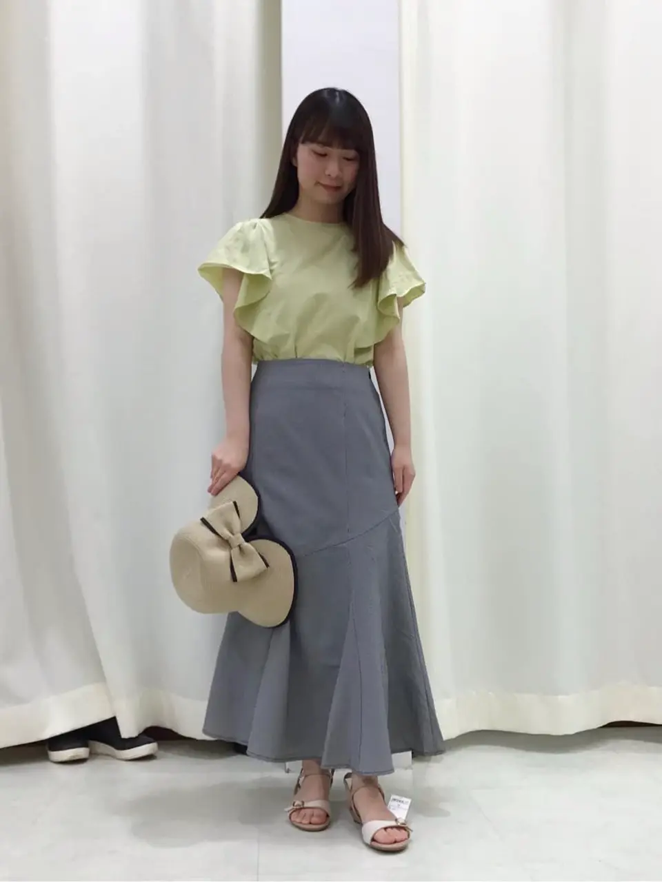 Feroux スタッフ コーディネート画像