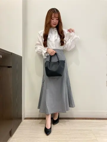 Feroux スタッフ コーディネート画像