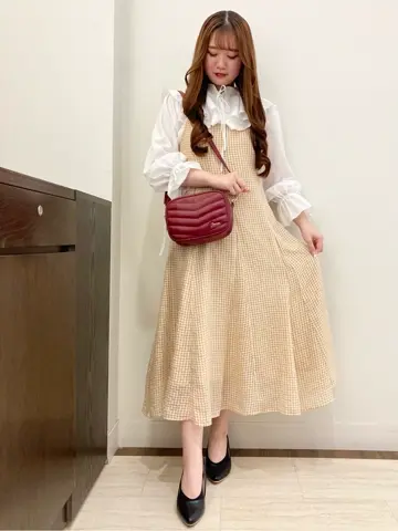 Feroux スタッフ コーディネート画像