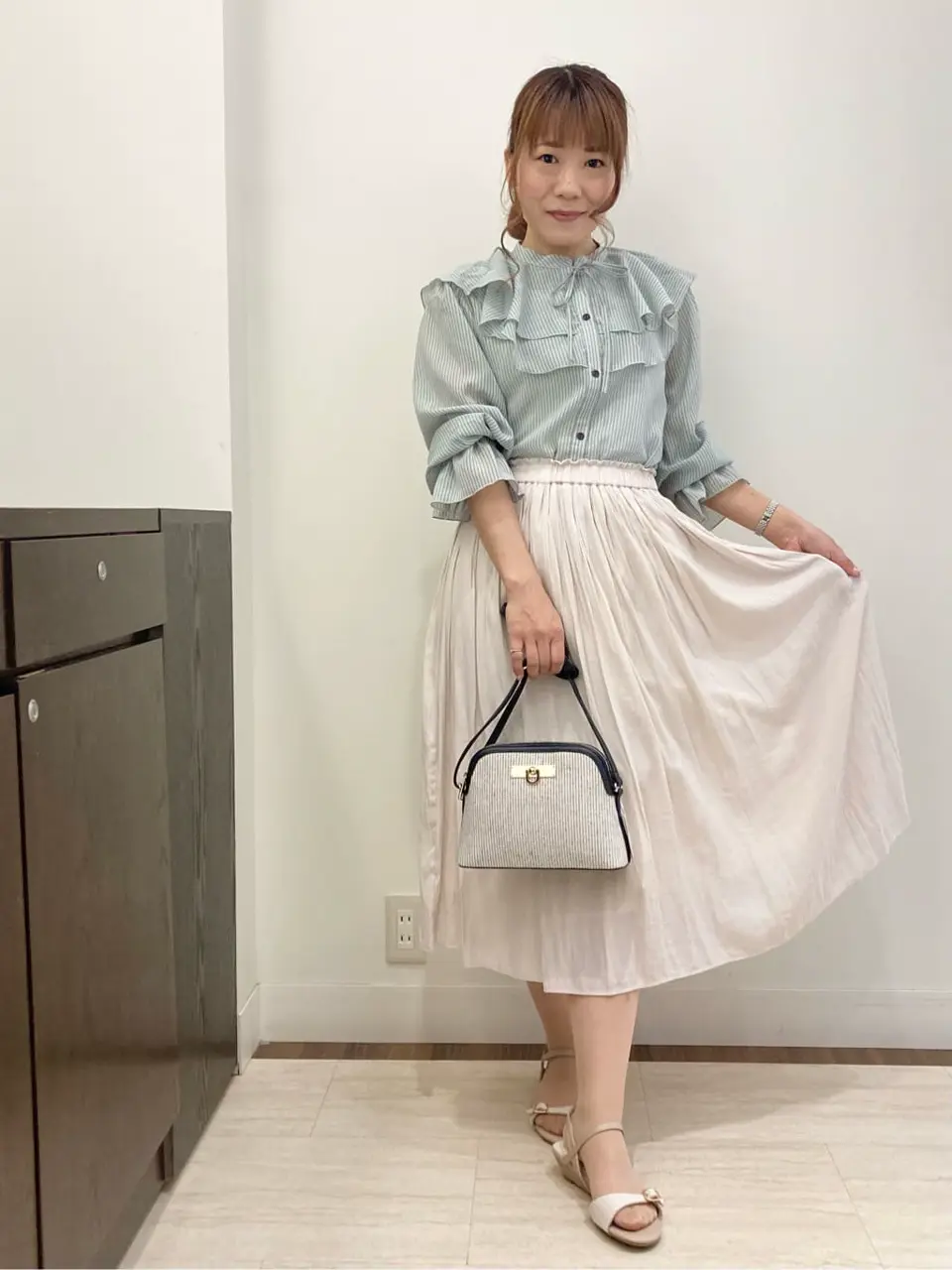 Feroux スタッフ コーディネート画像