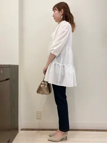 Feroux スタッフ コーディネート画像