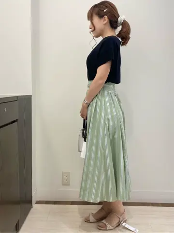 Feroux スタッフ コーディネート画像