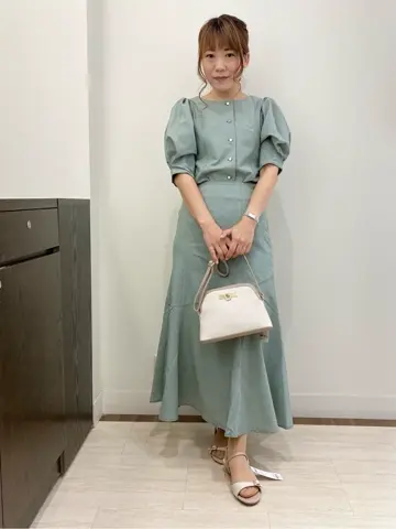 Feroux スタッフ コーディネート画像