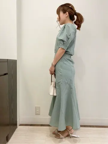 Feroux スタッフ コーディネート画像