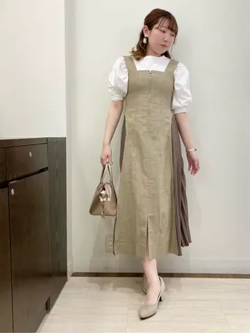 Feroux スタッフ コーディネート画像