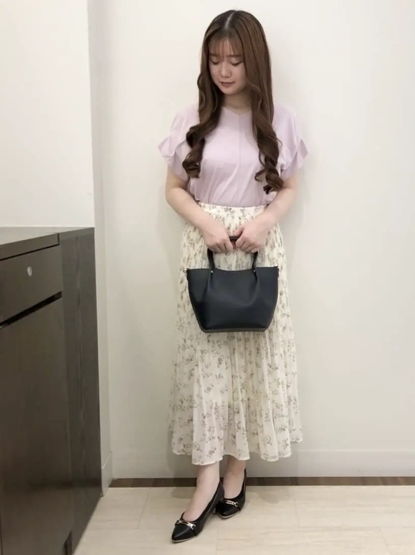 Feroux スタッフ コーディネート画像