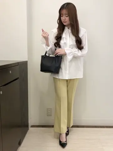 Feroux スタッフ コーディネート画像