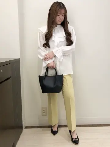 Feroux スタッフ コーディネート画像