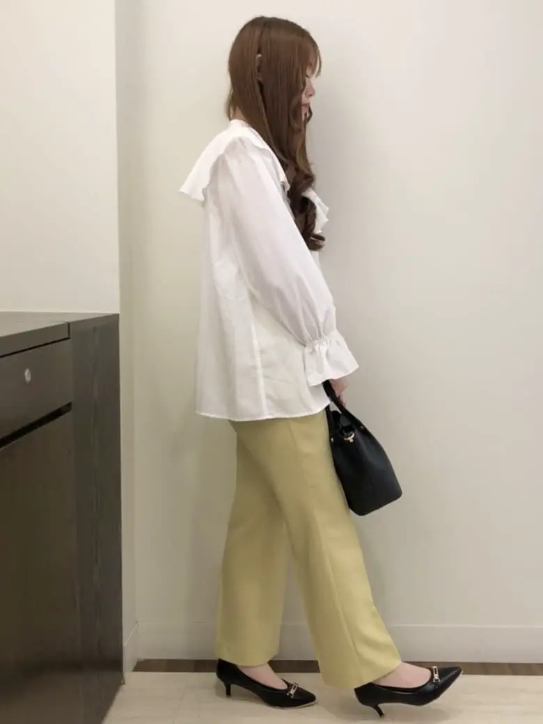 Feroux スタッフ コーディネート画像