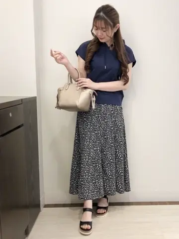 Feroux スタッフ コーディネート画像