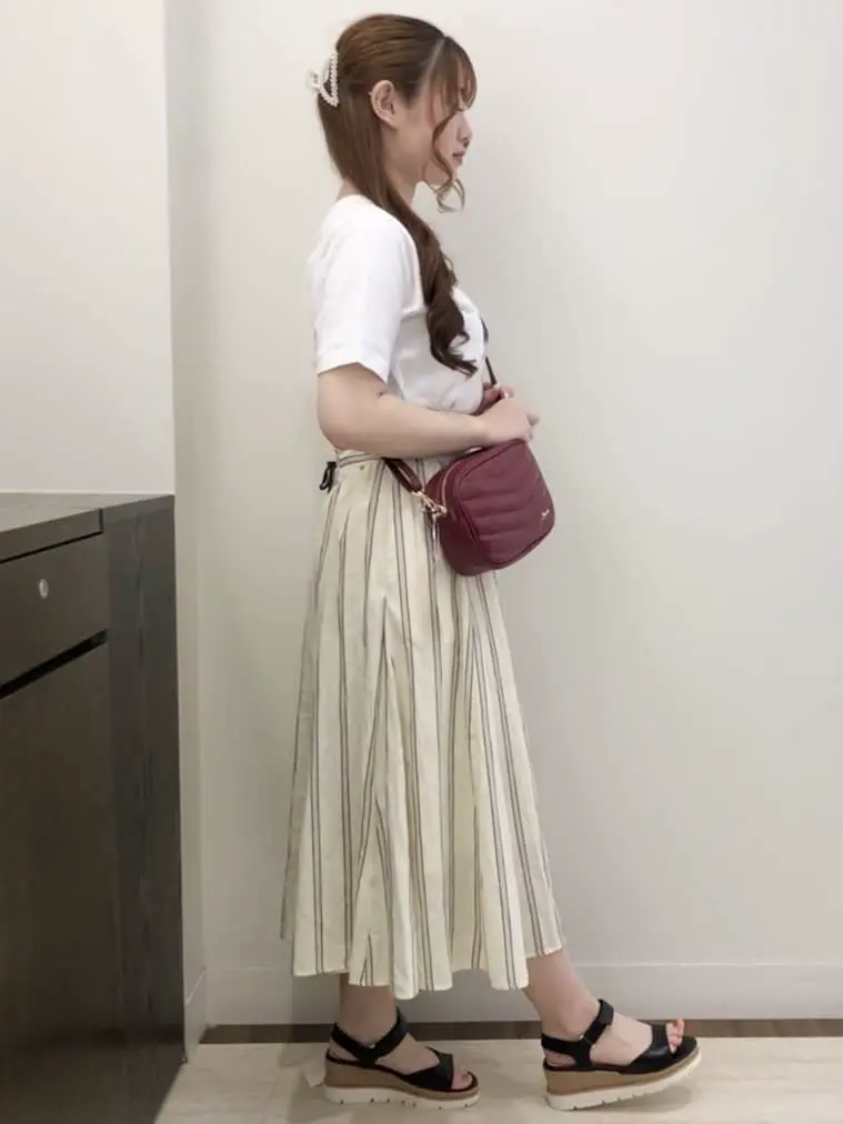 Feroux スタッフ コーディネート画像