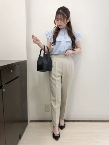 Feroux スタッフ コーディネート画像