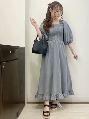 Feroux スタッフ コーディネート画像