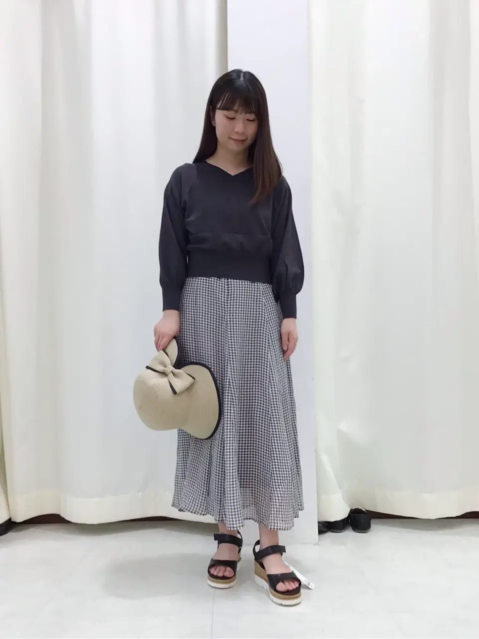 Feroux スタッフ コーディネート画像