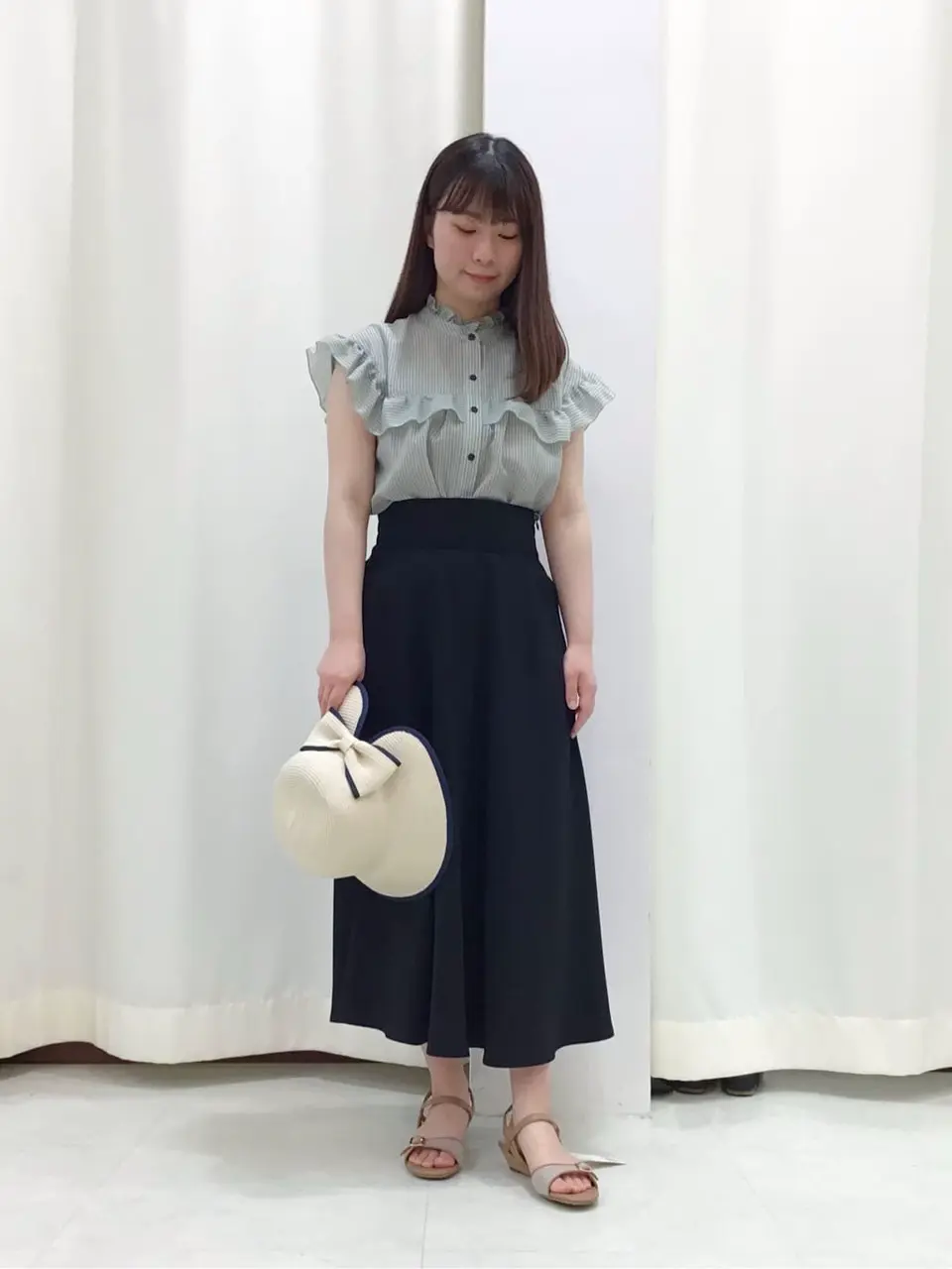 Feroux スタッフ コーディネート画像