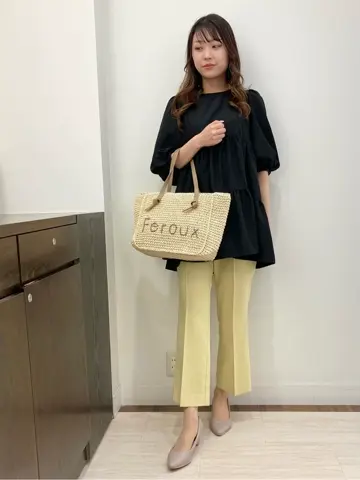 Feroux スタッフ コーディネート画像