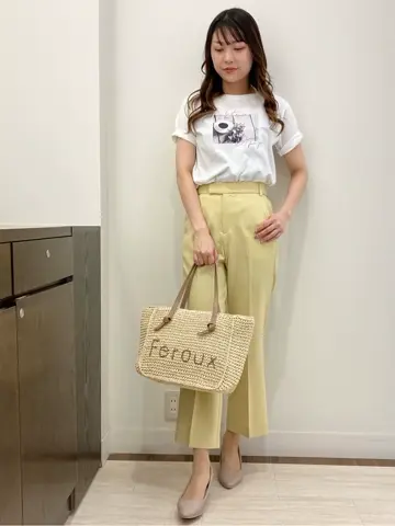 Feroux スタッフ コーディネート画像