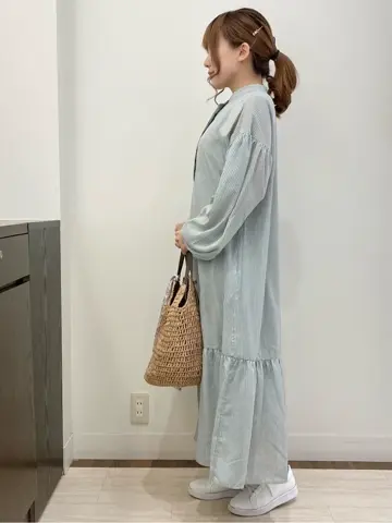 Feroux スタッフ コーディネート画像