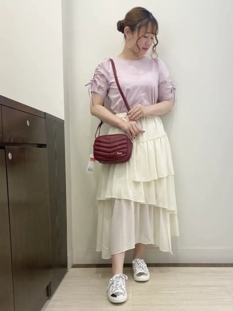 Feroux スタッフ コーディネート画像