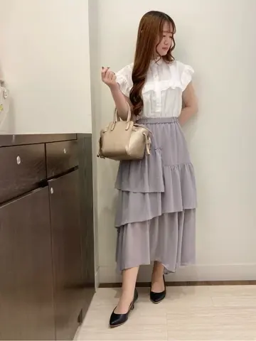 Feroux スタッフ コーディネート画像