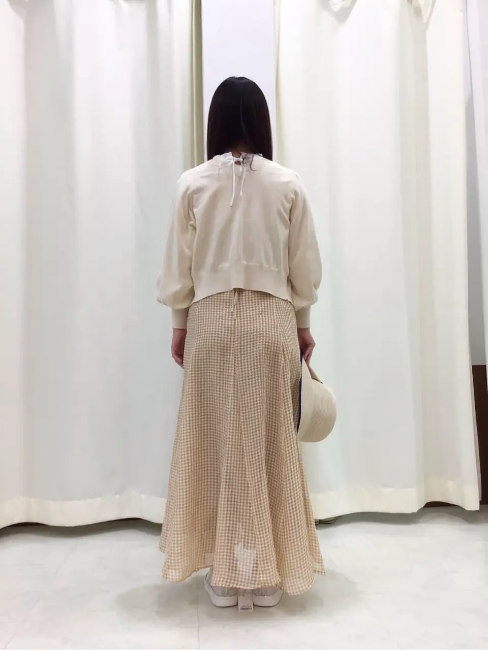 Feroux スタッフ コーディネート画像