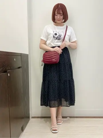 Feroux スタッフ コーディネート画像