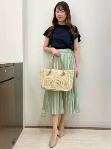 Feroux スタッフ コーディネート画像