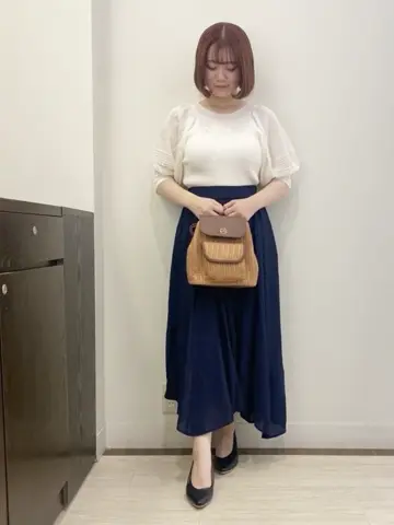 Feroux スタッフ コーディネート画像