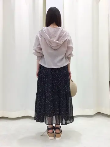 Feroux スタッフ コーディネート画像