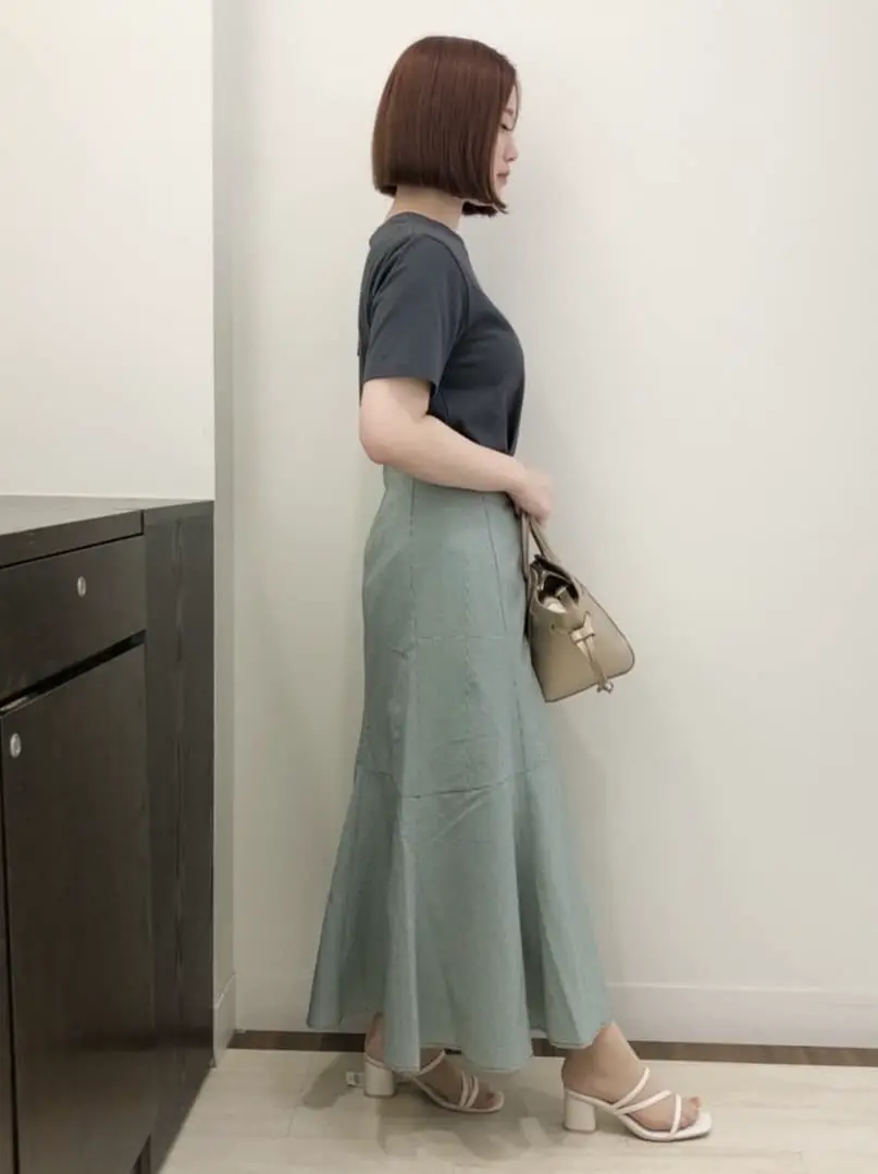 Feroux スタッフ コーディネート画像