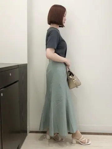 Feroux スタッフ コーディネート画像