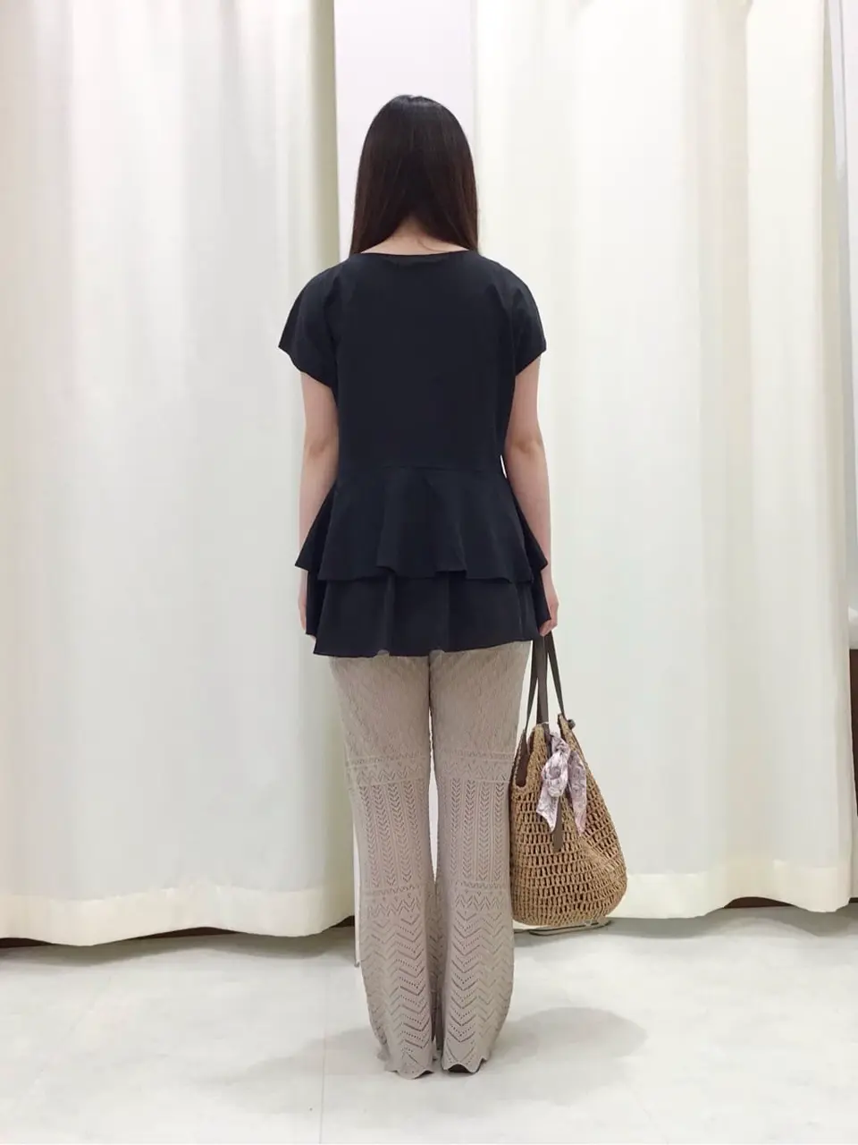 Feroux スタッフ コーディネート画像