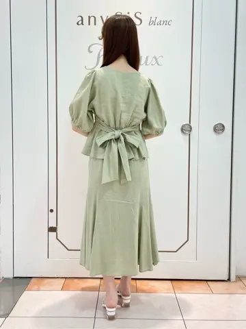 Feroux スタッフ コーディネート画像