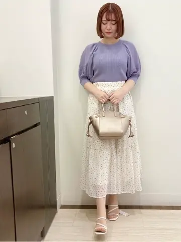 Feroux スタッフ コーディネート画像