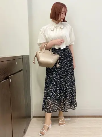 Feroux スタッフ コーディネート画像