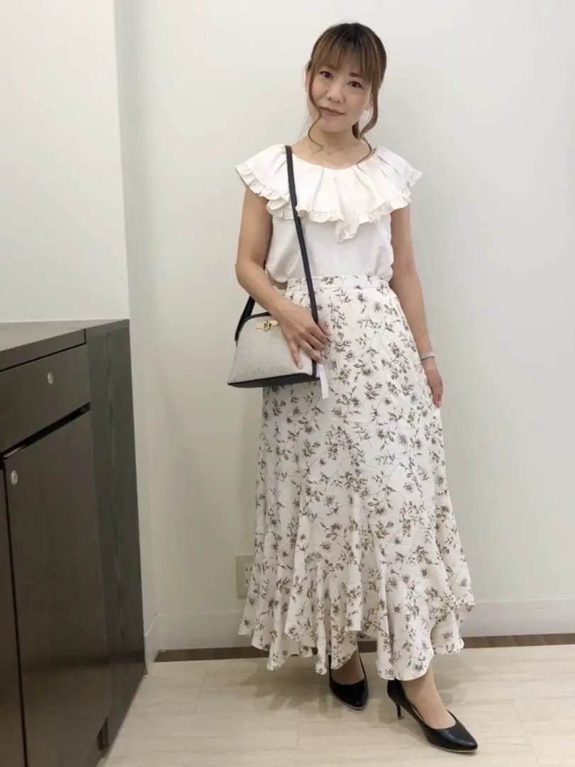 Feroux スタッフ コーディネート画像