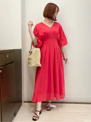 Feroux スタッフ コーディネート画像