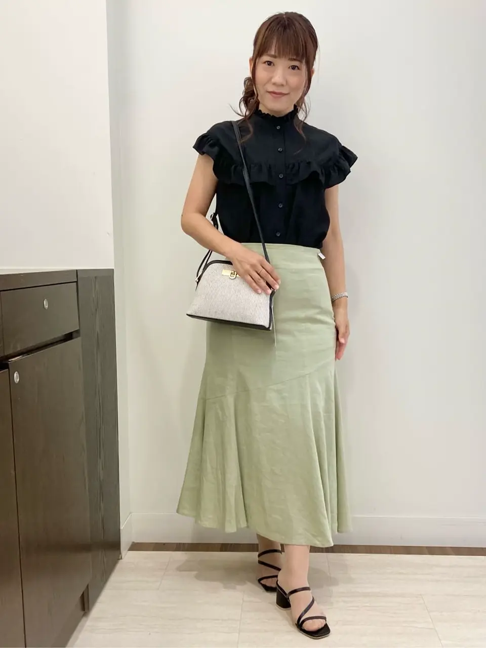 Feroux スタッフ コーディネート画像